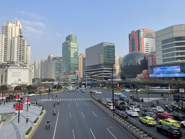 徐家汇商圈 舒抒 摄