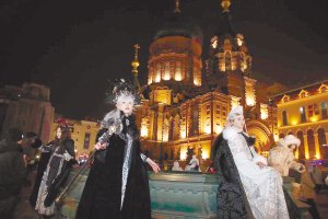 索菲亚教堂“公主照”火爆出圈。本报记者王东摄