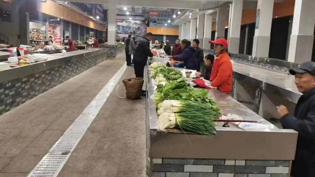 蒲家镇农贸市场（通川融媒体中心供图）