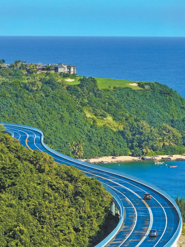 海南环岛旅游公路正门岭大桥。冯连军 摄