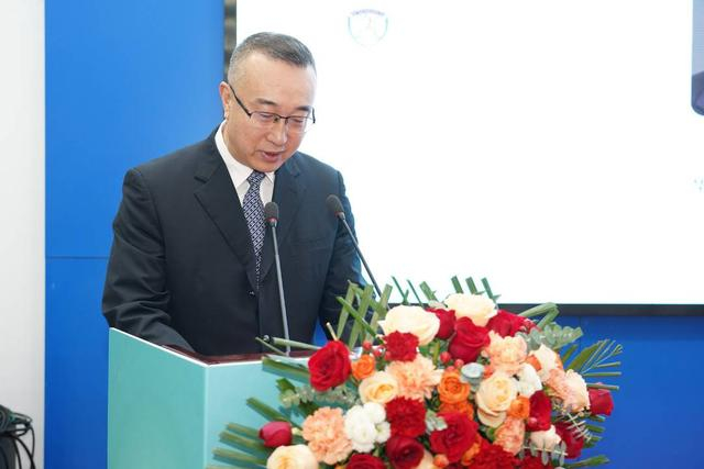 华润健康党委副书记、副董事长、总经理于海。主办方供图。