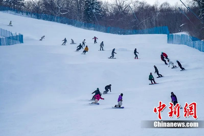 　　亚布力滑雪场。赵宇航 摄