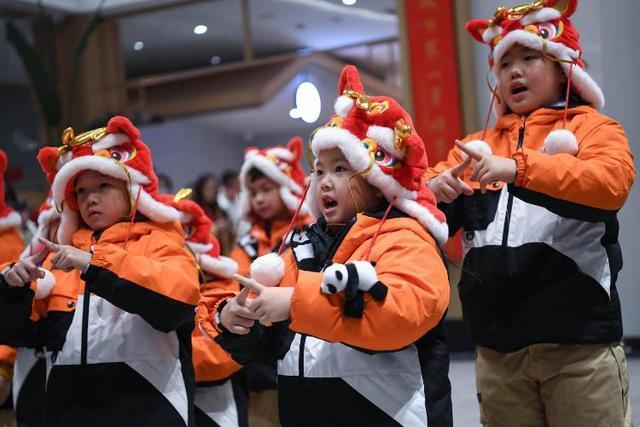 △广西“小沃柑”在沈阳。图/新华社