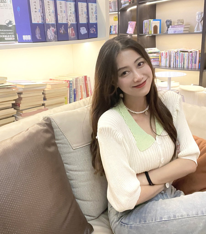 徐娇娇觉得老师不是人设，而是职业。 受访者供图