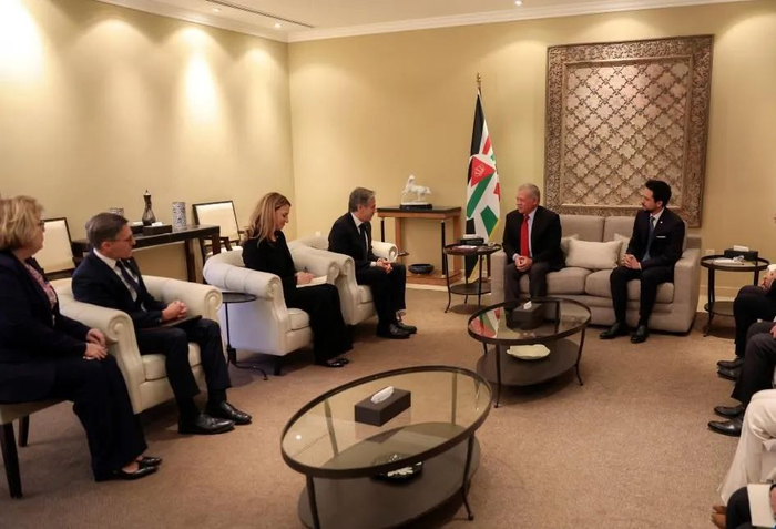 当地时间1月7日，约旦国王阿卜杜拉二世会见美国务卿布林肯（来源：央视今日关注）