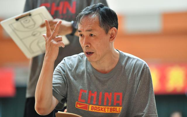 自2022年1月不再担任中国女篮主教练后，许利民淡出公众视野已有两年。  资料图/IC photo