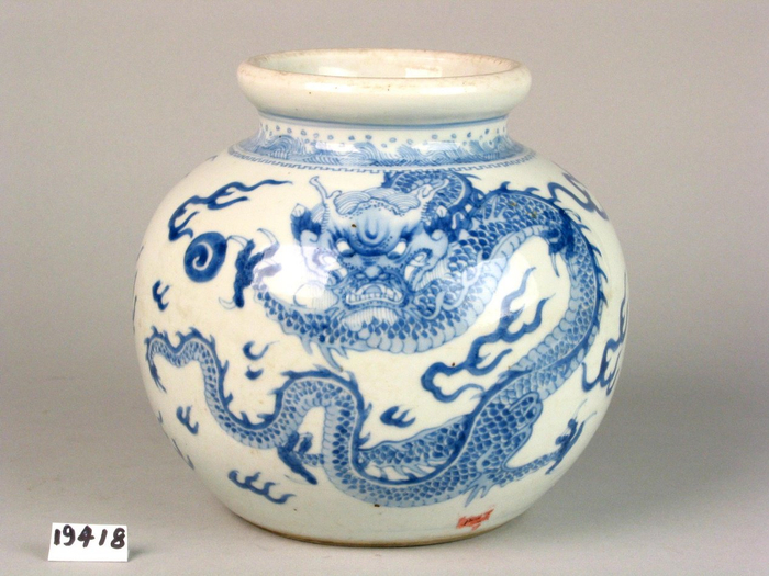 清雍正青花双龙罐