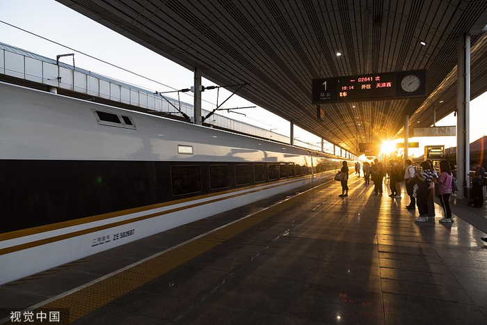 今日平说丨要写春运 就不能只写春运|春运|高铁_新浪新闻