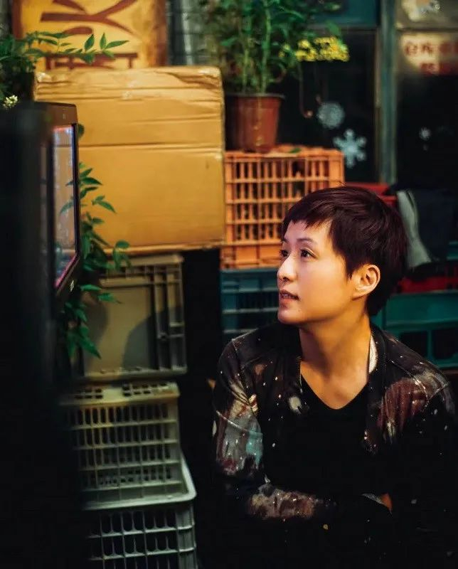 上图：《繁花》编剧秦雯。