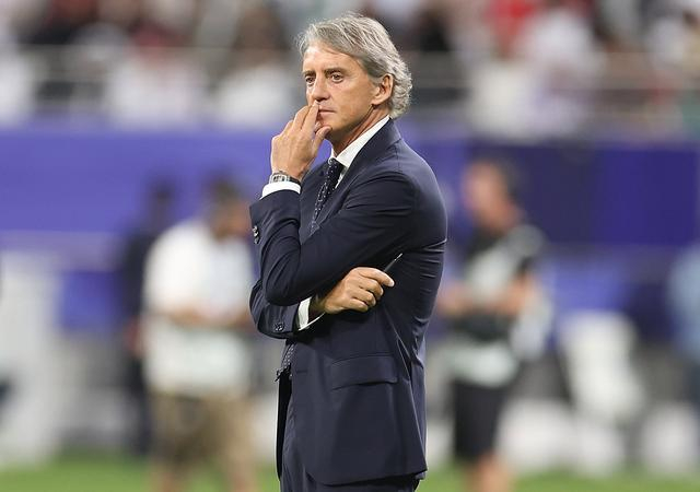 有着20年执教生涯的曼奇尼，接任沙特国家队主教练后，目标是在20年后重夺亚洲杯冠军。  图/新华社