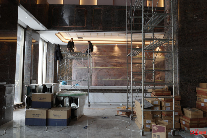 ▲榕江村超大酒店已经进入最后的装修“冲刺”阶段