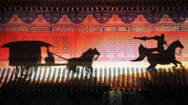 ▲许昌三国主题光影秀。图据视觉中国