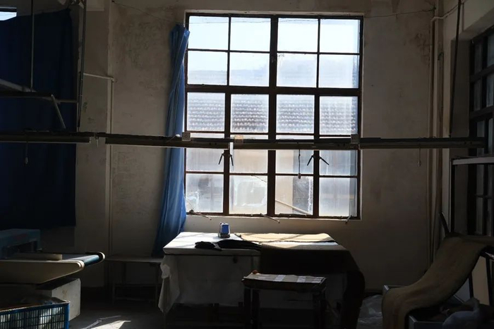 稚信服装厂的废弃车间，即《繁花》中的取景地