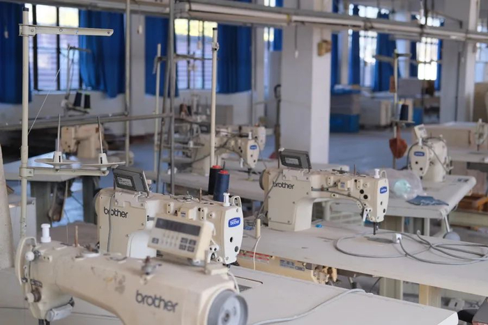 稚信服装厂的废弃车间，即《繁花》中的取景地