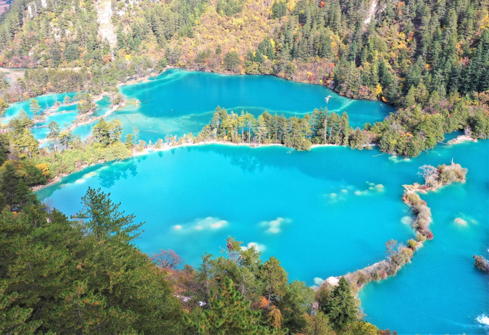 ▲九寨沟的海子