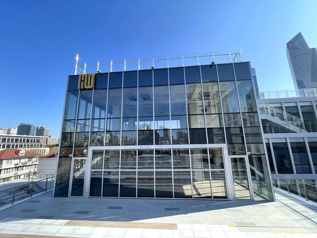 翡悦里屋顶动线提升“街区可漫步”立体感 舒抒 摄