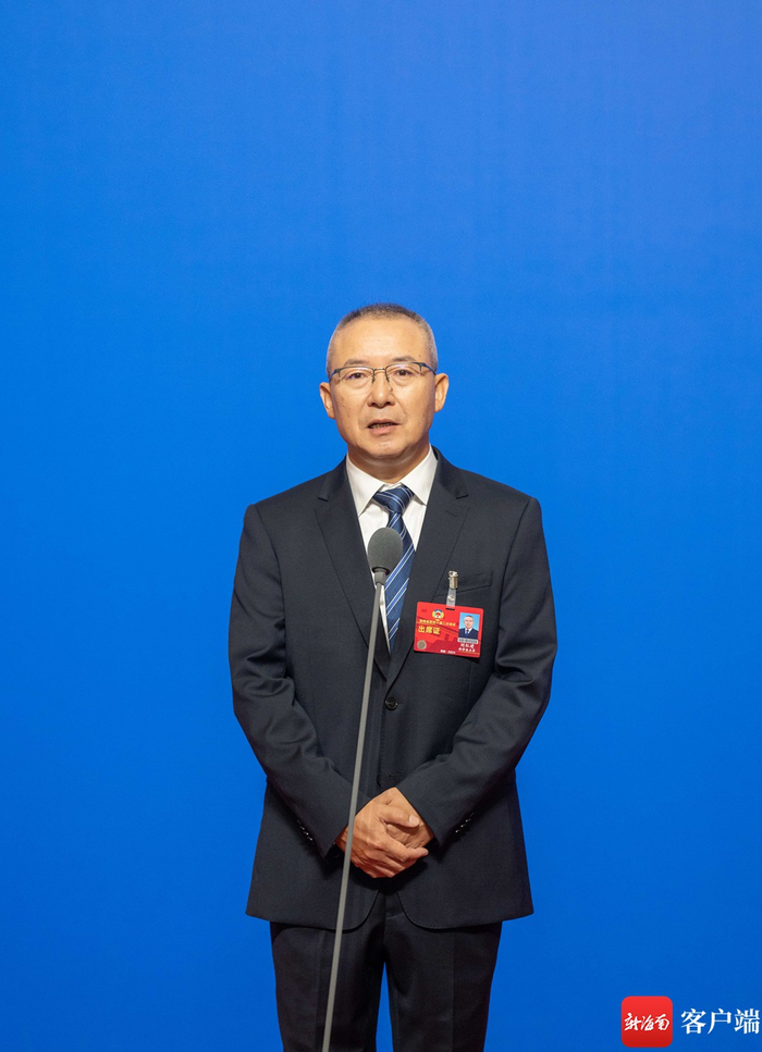 海南省政协委员，海南国际商业航天发射有限公司党委委员、副总经理刘红建。记者 刘洋摄