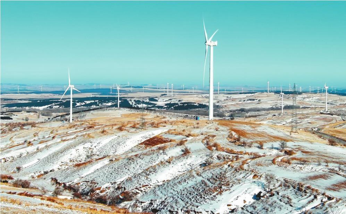         阜新新能源产业发展日新月异。杨明远　　摄