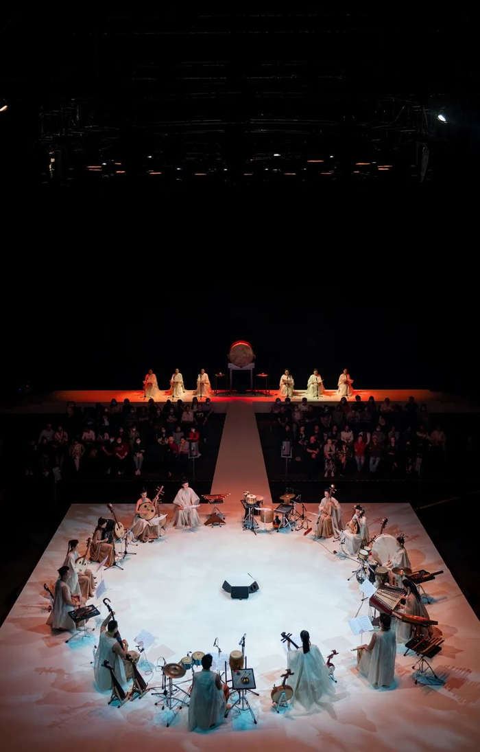 上海民族乐团原创作品《云之上——让听觉从东方出发》