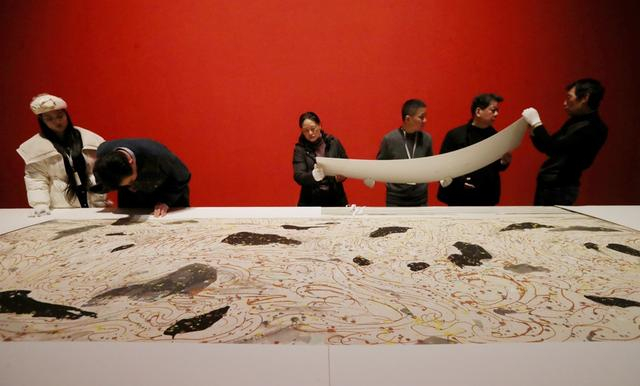 吴冠中《黄河》展览现场 蒋迪雯摄