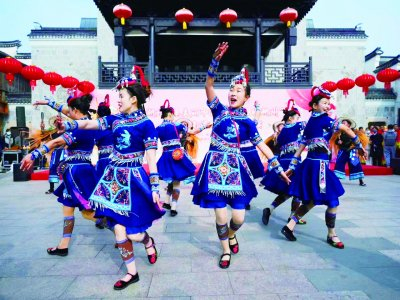     《响木舞》表演。 （受访者供图）