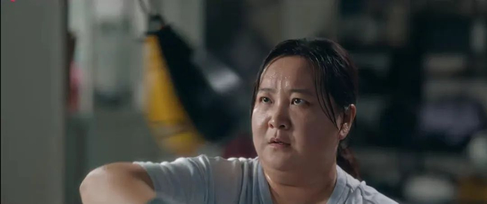 电影《热辣滚烫》截图