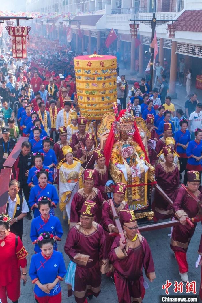 湄洲岛妈祖图片金身图片