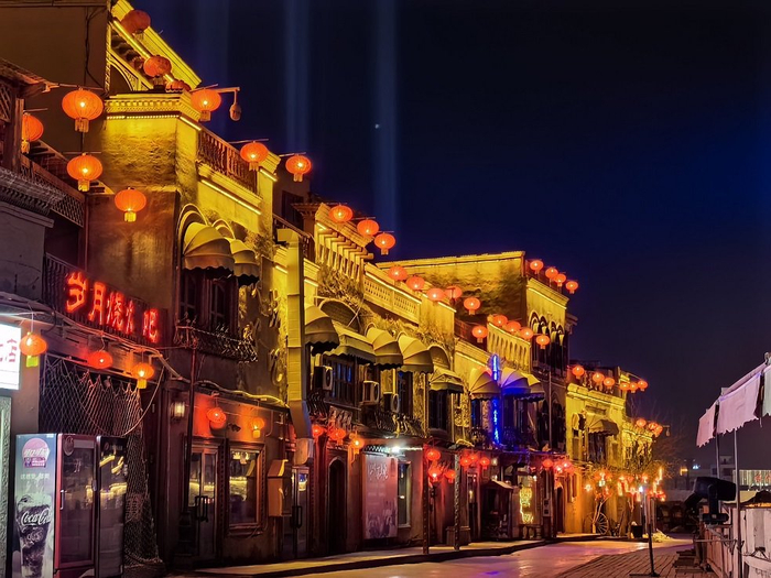 央视春晚新疆喀什分会场丨新疆喀什:古城年味浓|李雨_新浪新闻