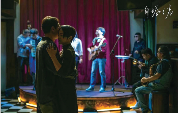 电影《白塔之光》剧照