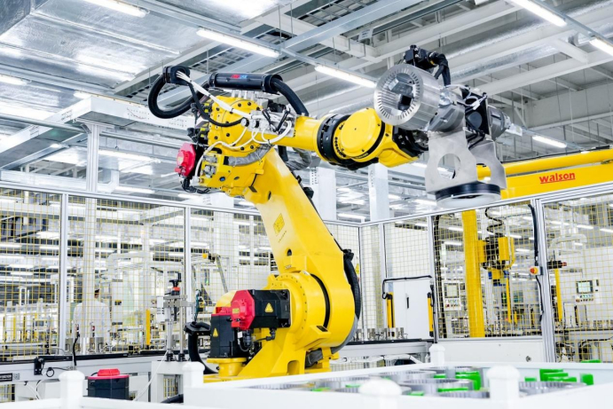 锐湃智能生态电驱工厂生产车间。 广汽埃安供图 华龙网发