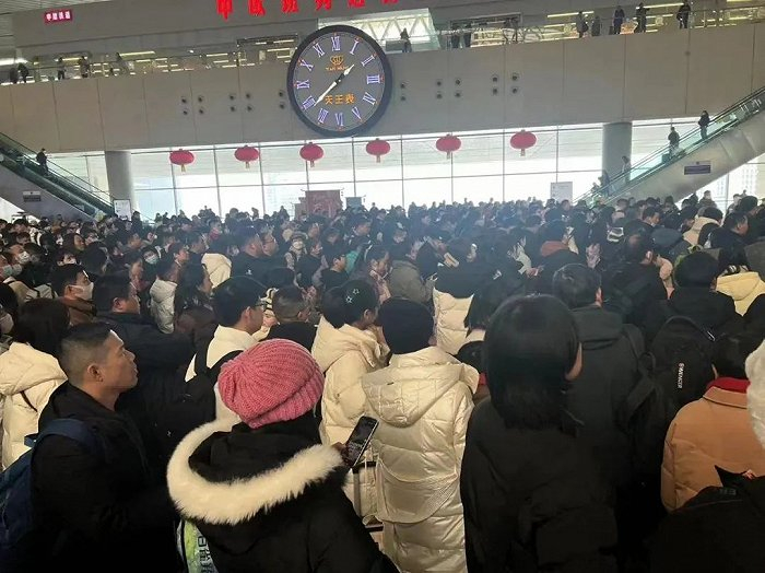 2月3日的郑州站。图 / 受访者提供