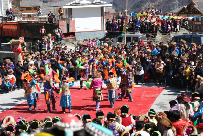 过大年，到雅安硗碛参加“上九节”活动