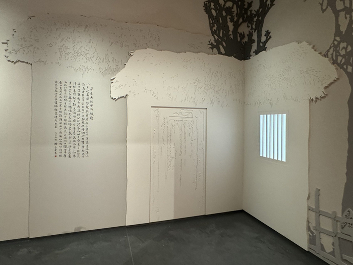 展厅内以“茅屋”为灵感进行的微场景营造