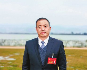 甘洛县委书记刘建波 受访者供图