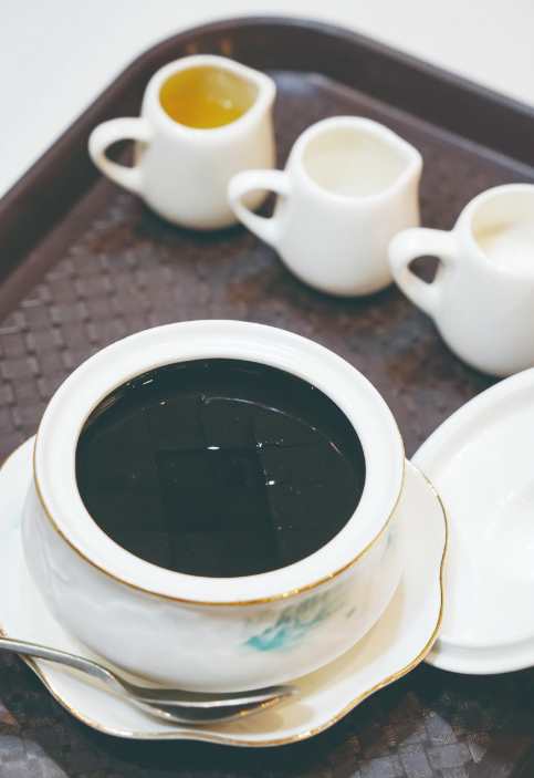 龟苓膏  陈凡 摄