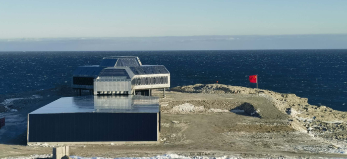 △中国南极秦岭站（张体军/摄）