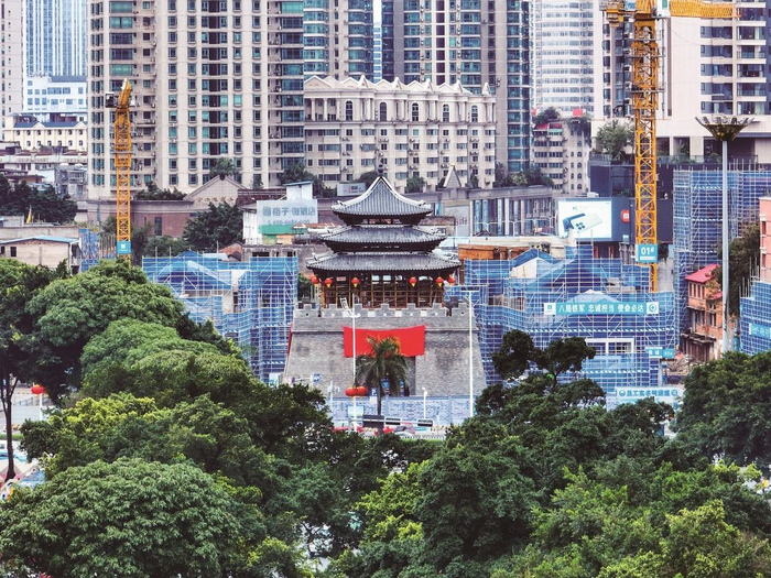 南宁文旅地标——钟鼓楼已基本建成,显露雄姿.