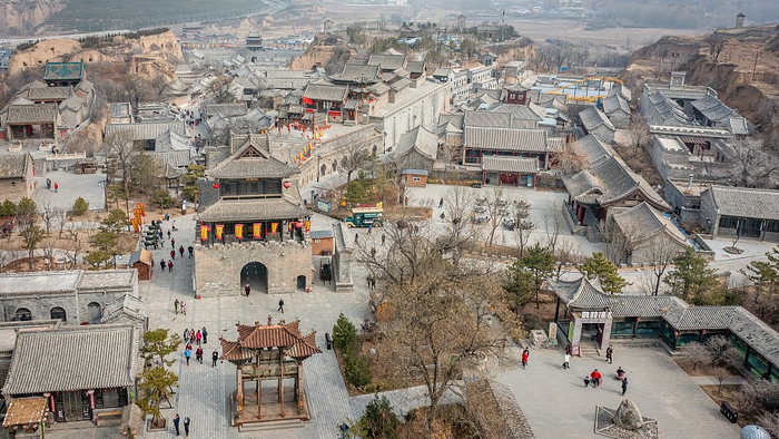 青龙古镇(图片来源:视觉中国)
