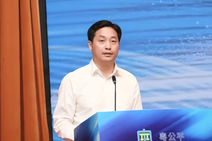 杨鹏飞（资料图）