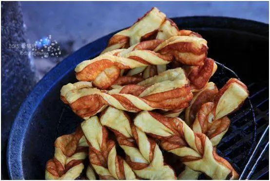 蔚县糖麻叶。源于河北旅游微信公众号