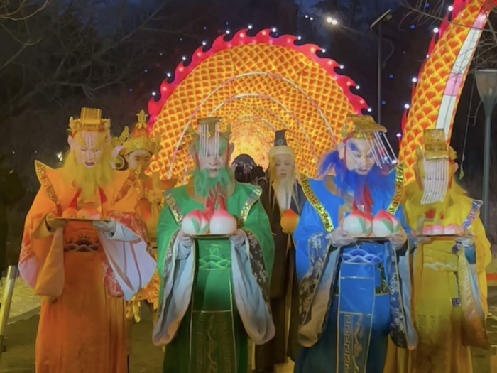 春节期间，长春动植物公园的《西游记》主题夜游。新华社发