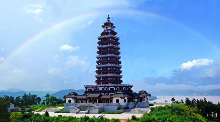 △广信塔。谢厚灿 摄