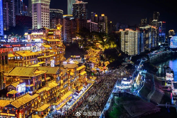 △春节旅游数据再创新高。（图片由CNSPHOTO提供）