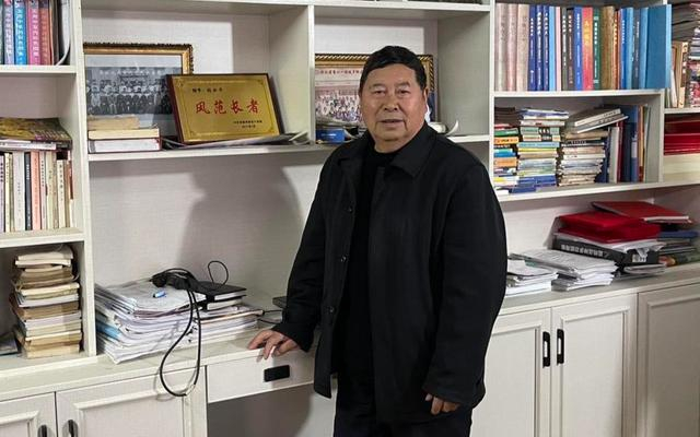 ▲恩施白果乡会员制互助养老模式的发起人张必斗