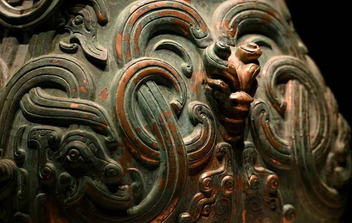 这是单五父壶局部。新华社记者邹竞一 摄