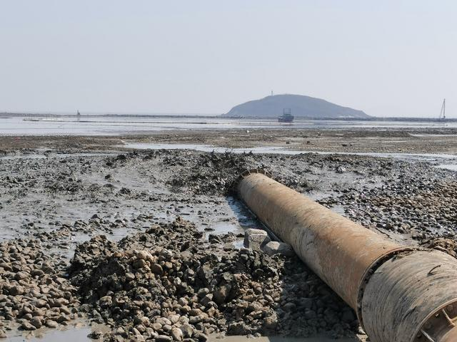 2021年3月，蓝色海湾项目施工现场。 受访者供图