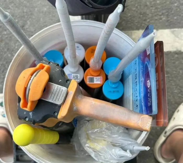 小李的工具箱受访者供图