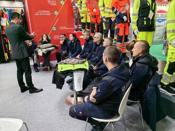 图说：洪天景业在海外参展  采访对象供图（下同）