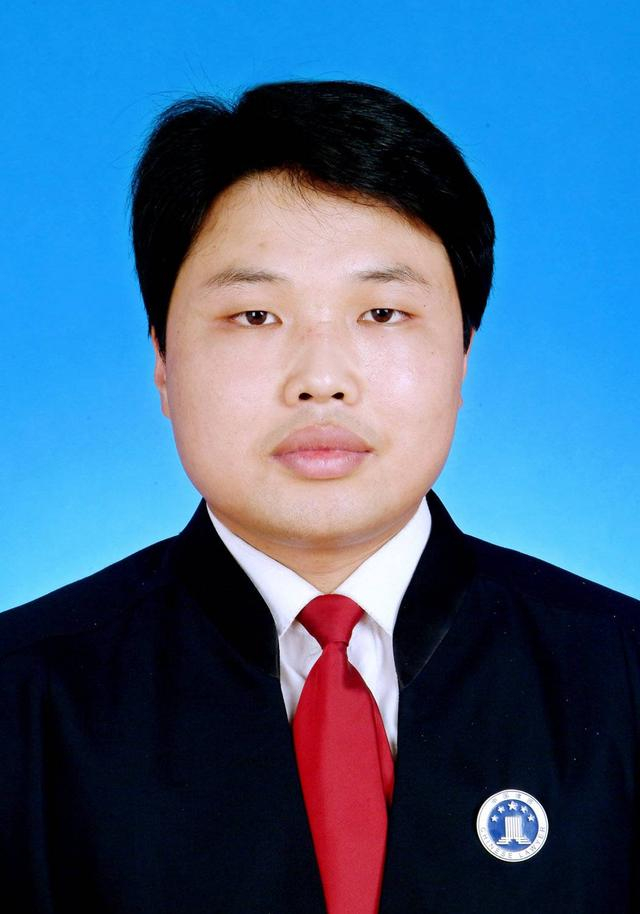 北京富力律师事务所主任殷清利。受访者供图