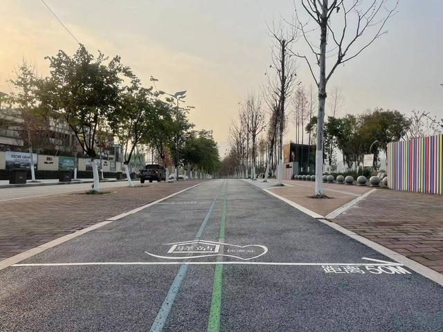 礼嘉山城步道。两江市政管护中心供图